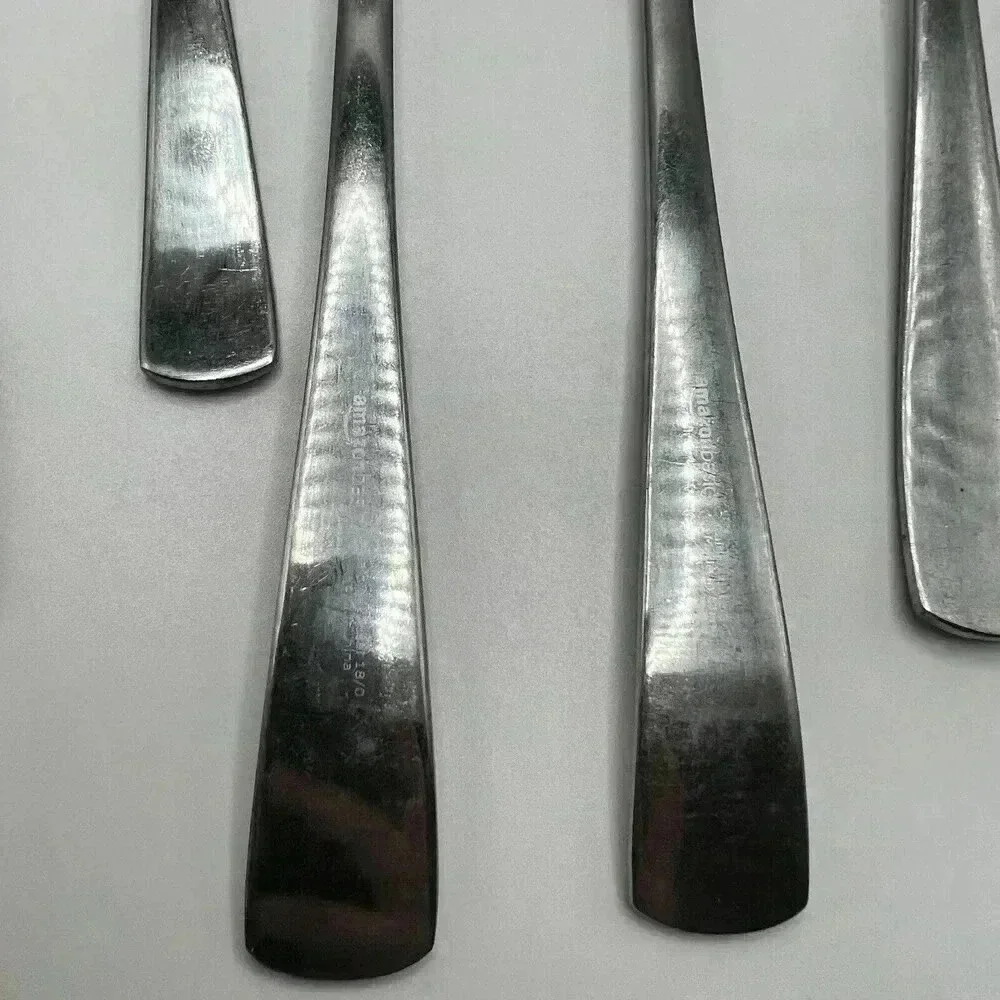 10 Pcs Amazon Basic Stainless Rounded Edge Spoons Forks